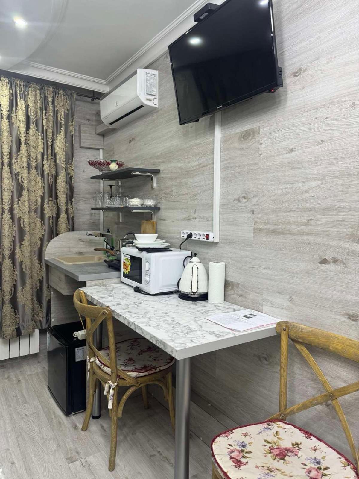 Cozy Good Apartment 基希讷乌 外观 照片